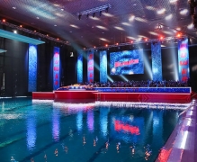 Вперше в Україні для шоу «Вишка» рекламний банер був занурений під воду на глибину 5,5 м 
